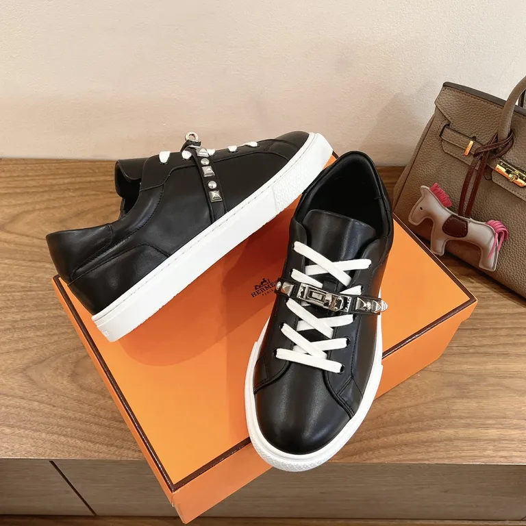 Hermes Shoe 